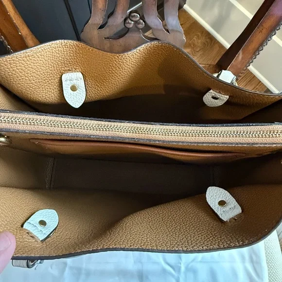 Coach Tyler Carryall 28 Bag - Picture 12 of 14